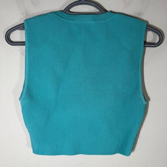Aritzia Babaton Sculpt Knit Muscle Cropped Tank size M - Picture 6 of 8